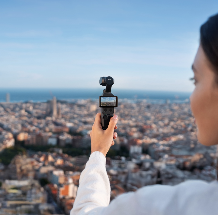 DJI Osmo Pocket 4